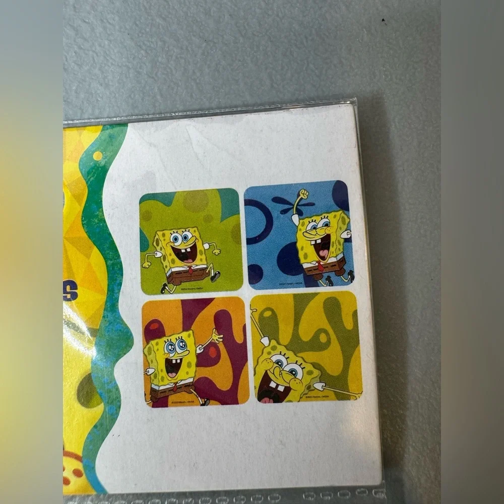 SpongeBob SquarePants Bright Yellow & Green Tub Tread - 4 Pack groovy bright